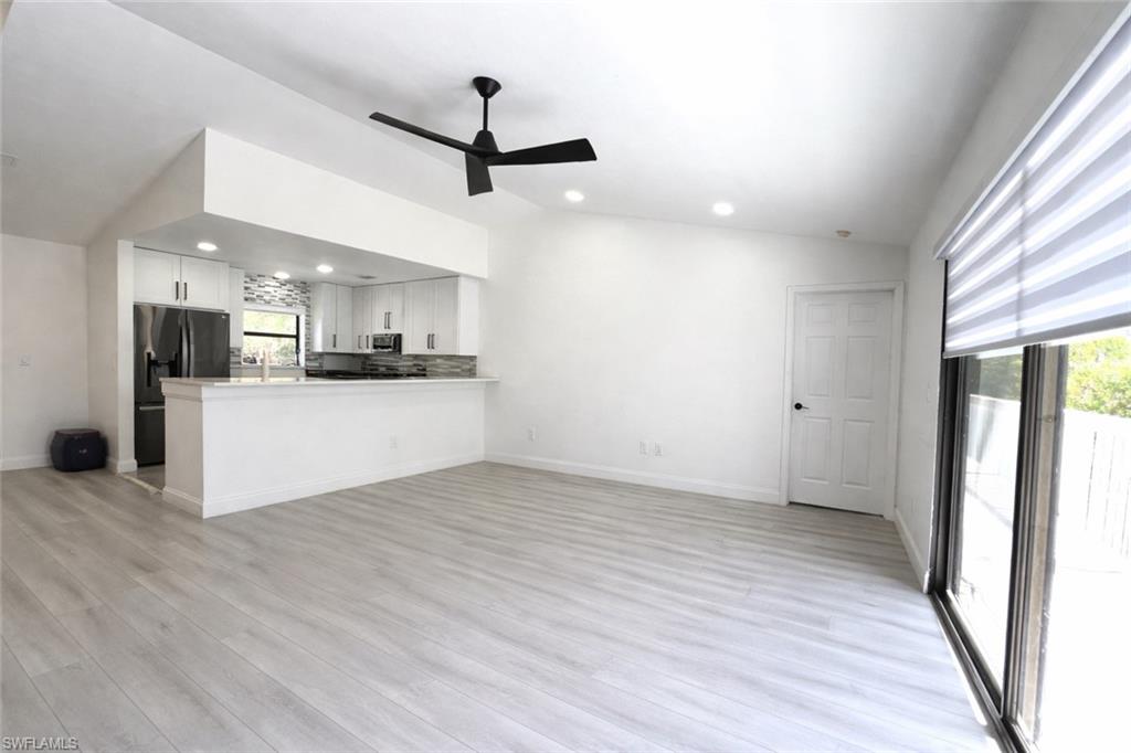 3767 Golden Gate BLVD E