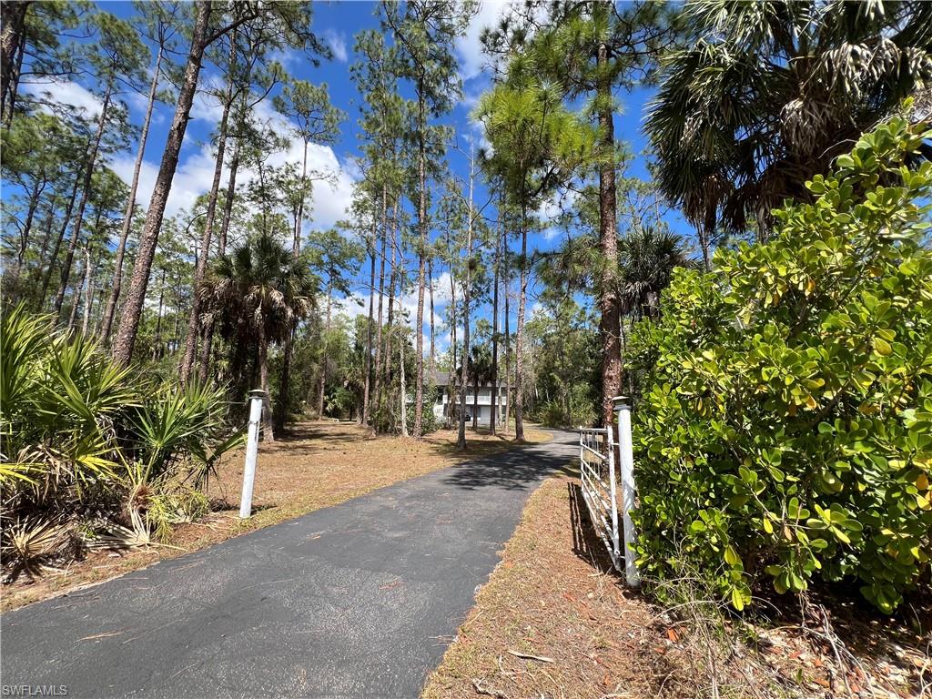 3767 Golden Gate BLVD E