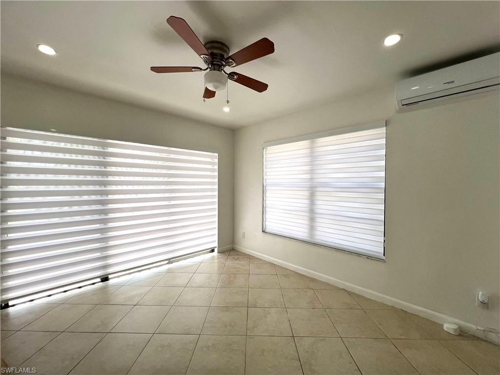 3767 Golden Gate BLVD E