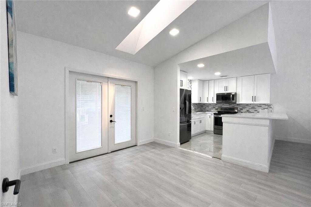 3767 Golden Gate BLVD E