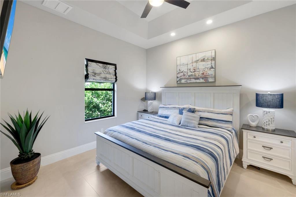 450 Pepperwood CT