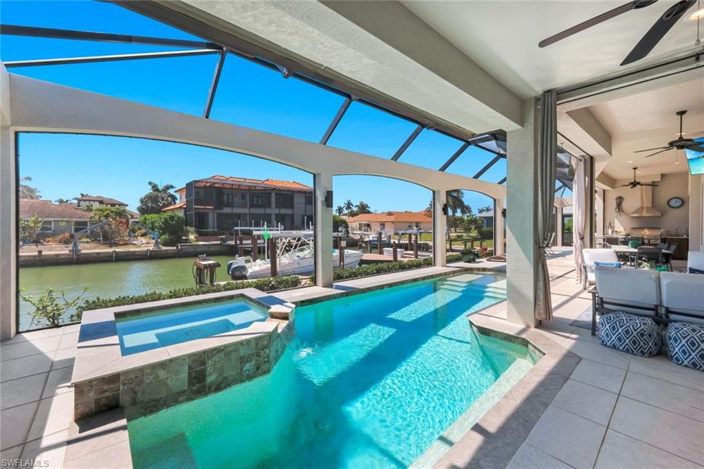450 Pepperwood CT