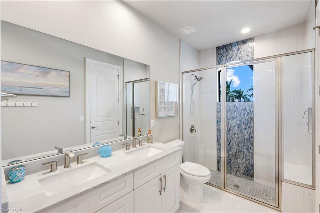 450 Pepperwood CT