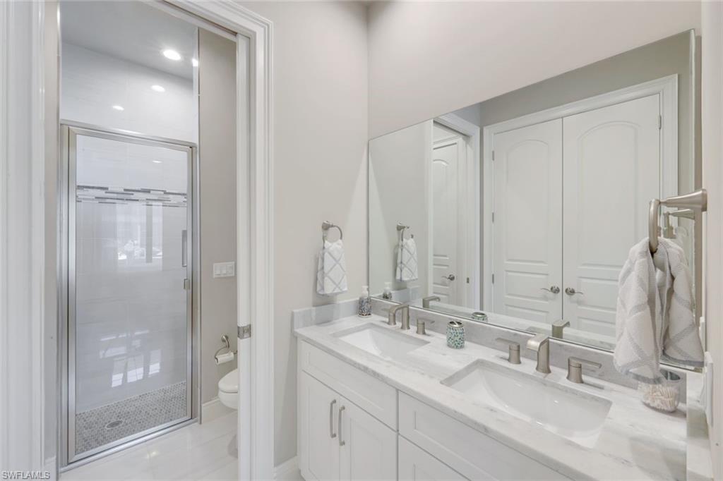 450 Pepperwood CT