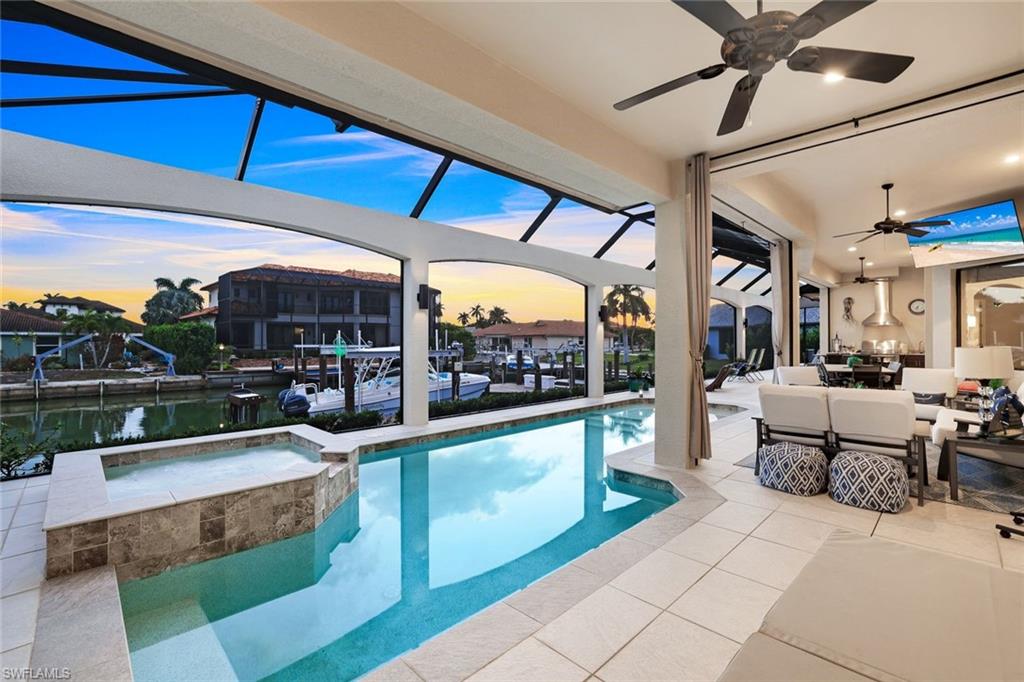 450 Pepperwood CT