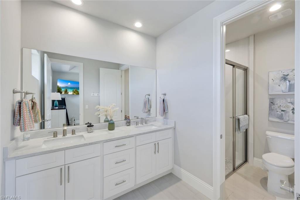 450 Pepperwood CT