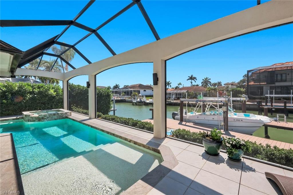 450 Pepperwood CT