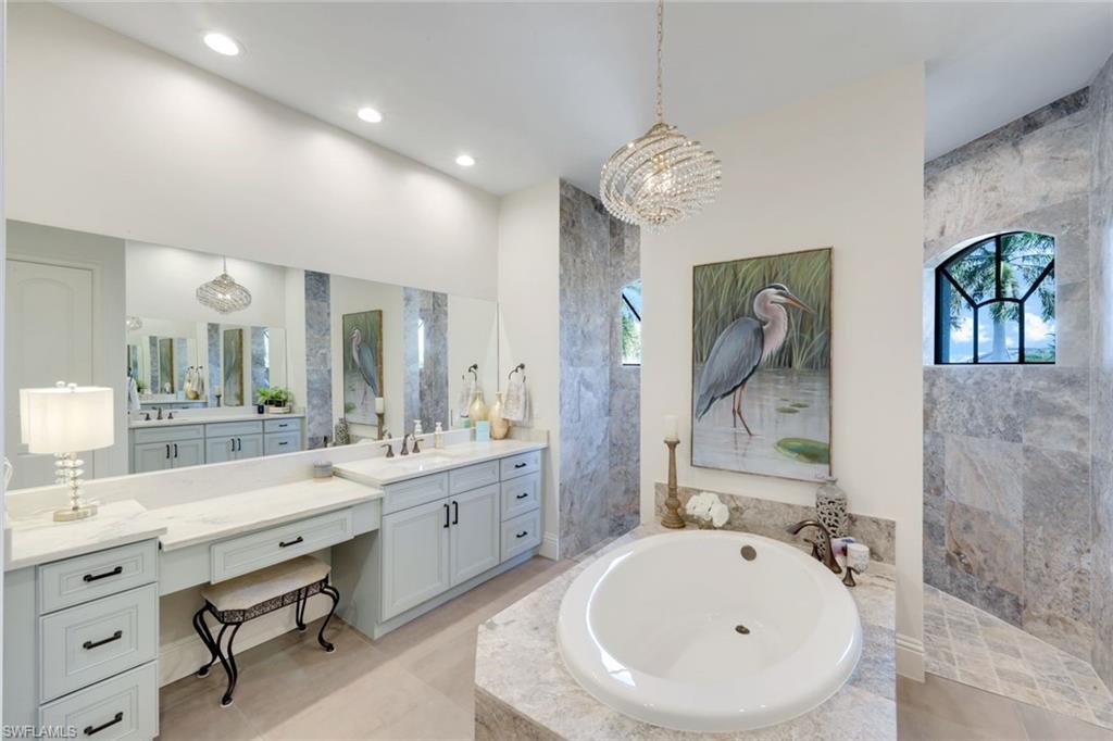450 Pepperwood CT