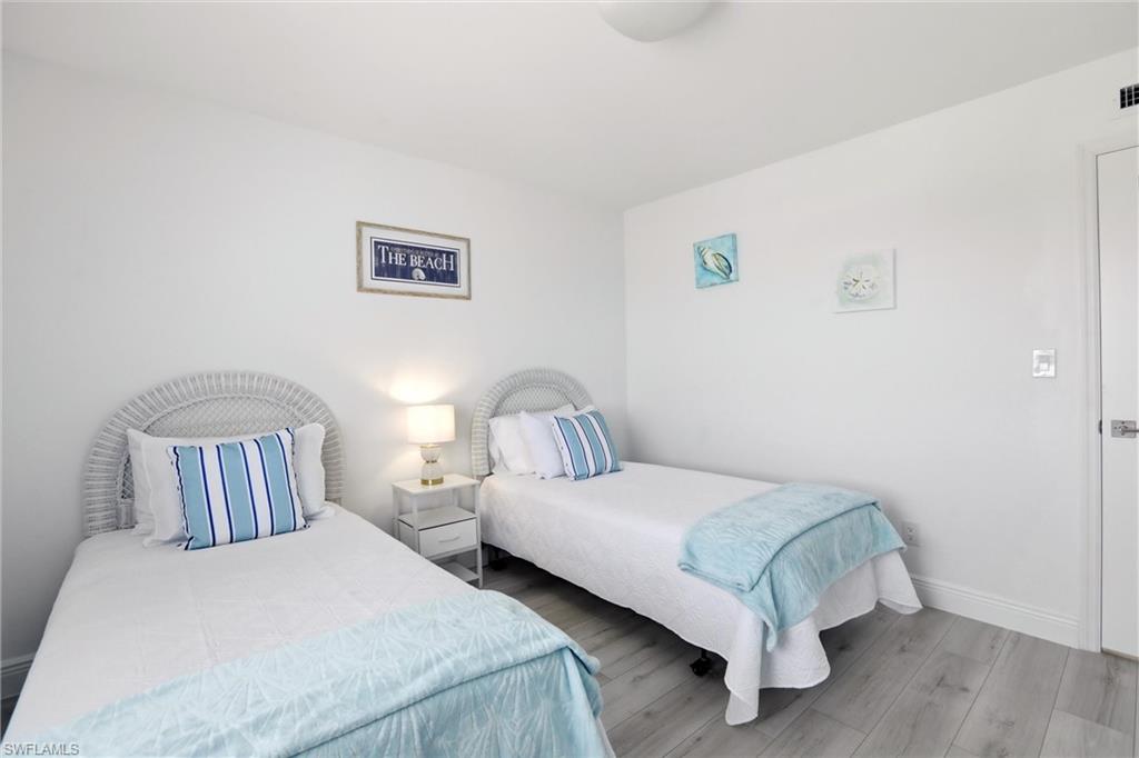 26300 Hickory BLVD 806