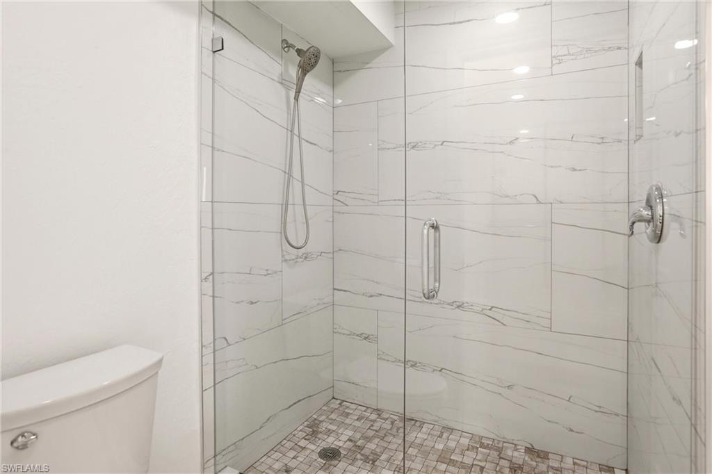 26300 Hickory BLVD 806