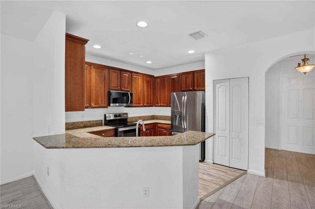 7054 Ambrosia LN 3305