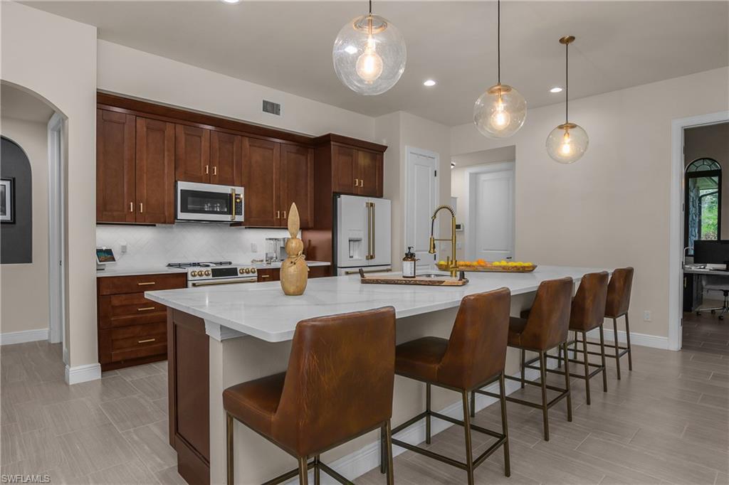 17210 Serengeti CIR