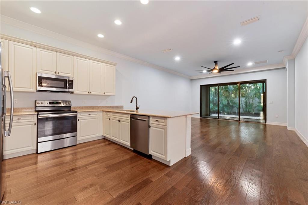 13419 Silktail DR