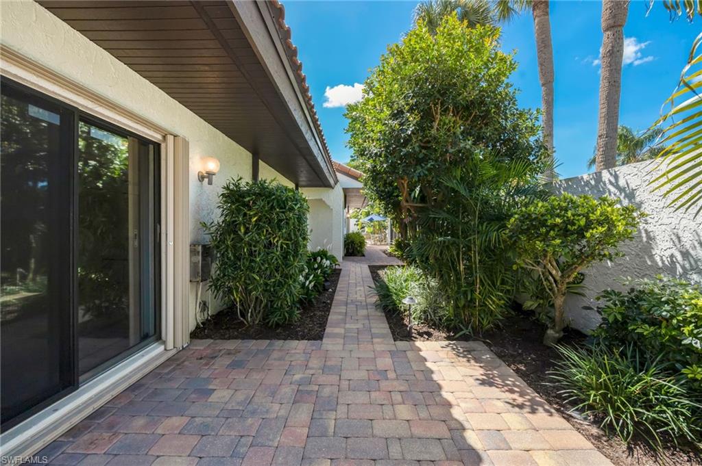 548 Tierra Mar LN E 13