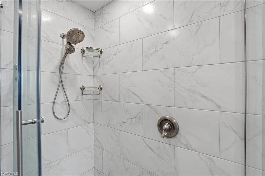 600 Valley Stream DR F9