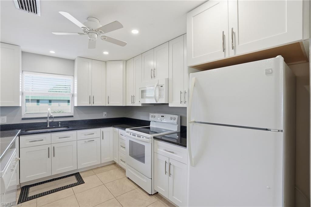 600 Valley Stream DR F9
