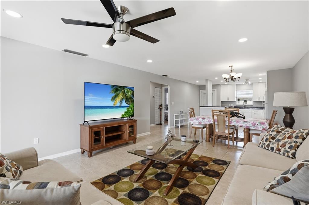 600 Valley Stream DR F9