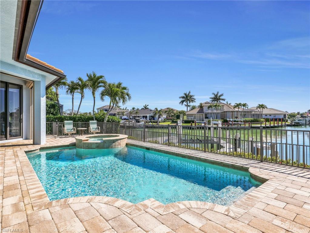 474 Pepperwood CT
