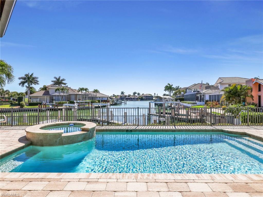 474 Pepperwood CT