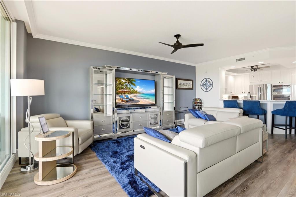 425 Cove Tower DR 1002