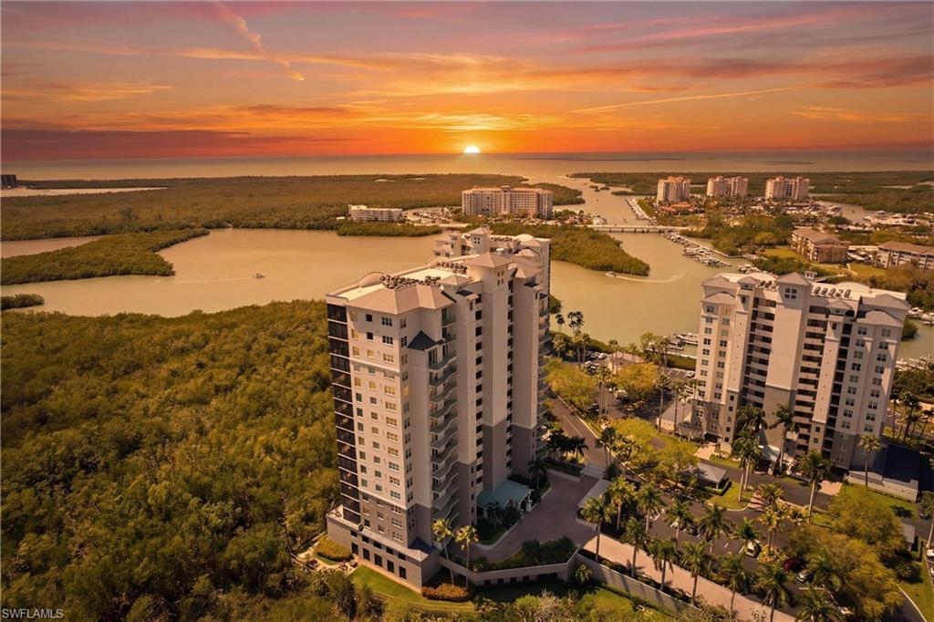 425 Cove Tower DR 1002