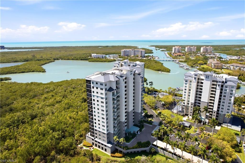 425 Cove Tower DR 1002