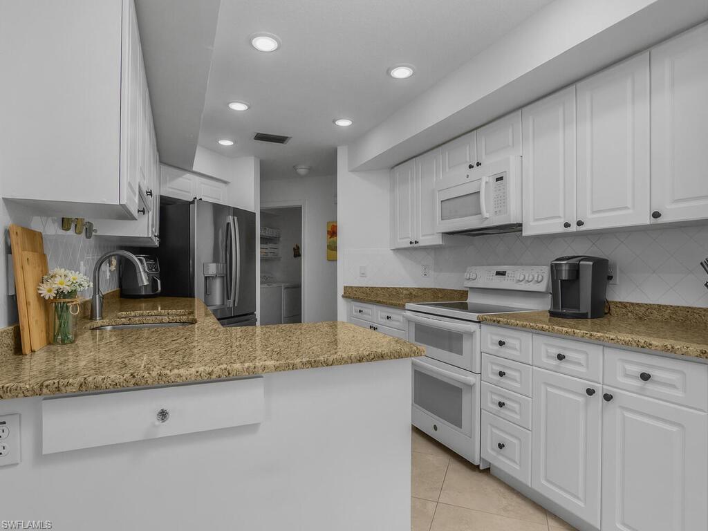 3940 Windward Passage CIR 102