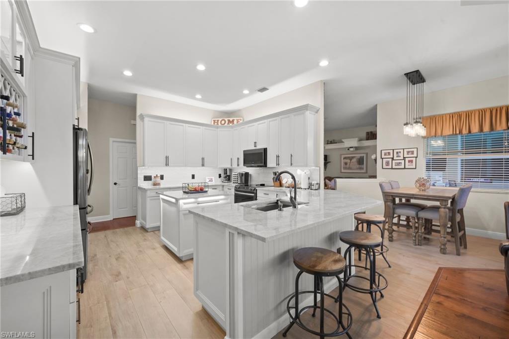 9100 Kings Cove CT