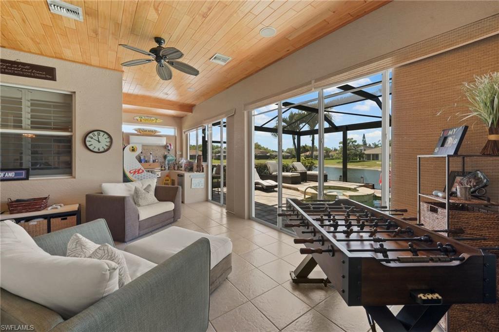 9100 Kings Cove CT
