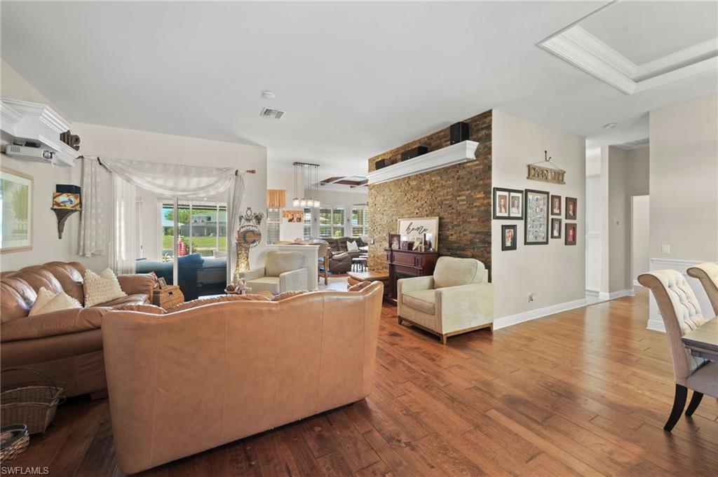 9100 Kings Cove CT