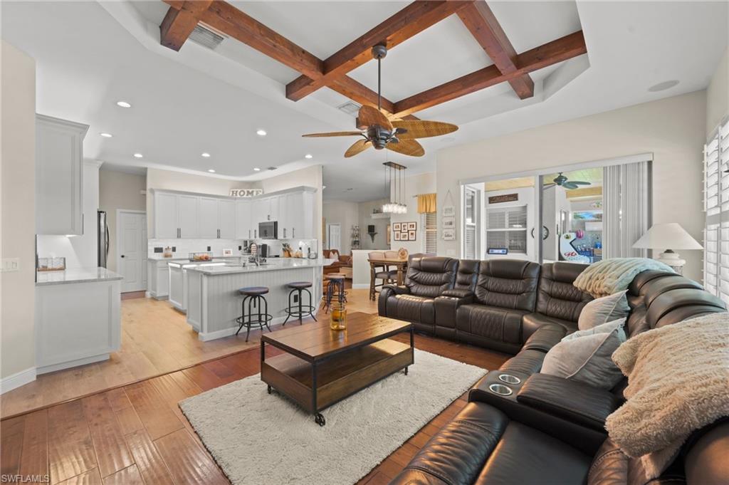 9100 Kings Cove CT