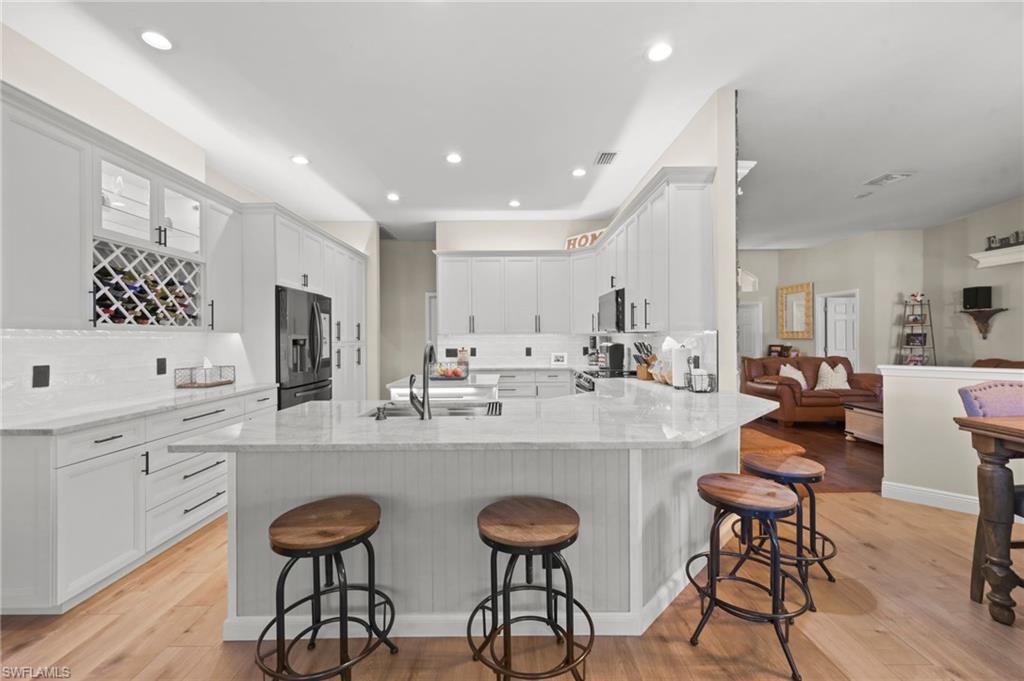 9100 Kings Cove CT