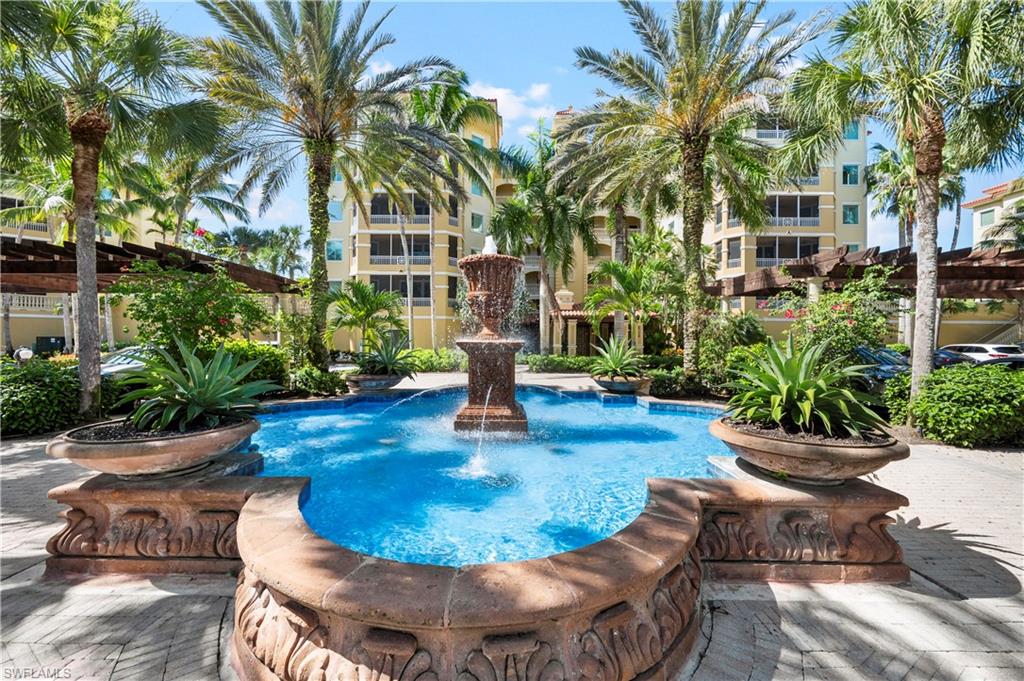 2738 Tiburon BLVD E B406
