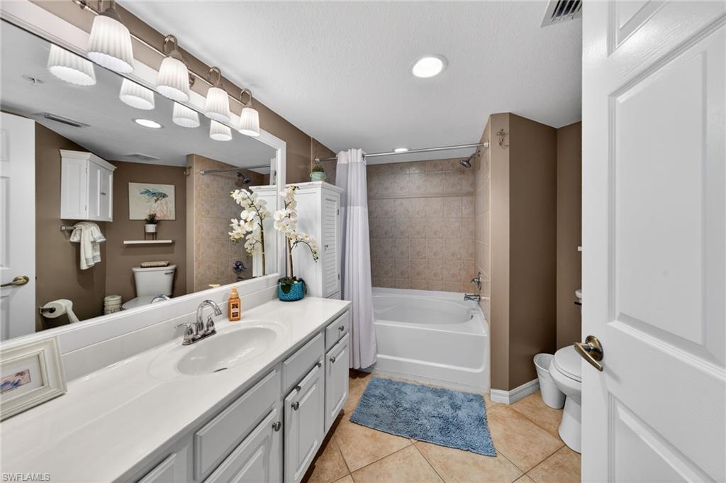 4135 Residence DR 602