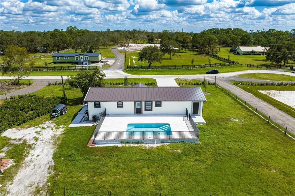 21571 River RD