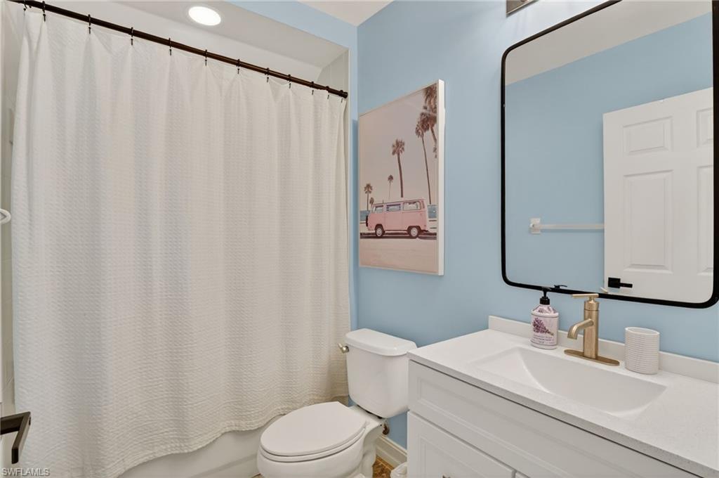 770 Tarpon Cove DR SE 103