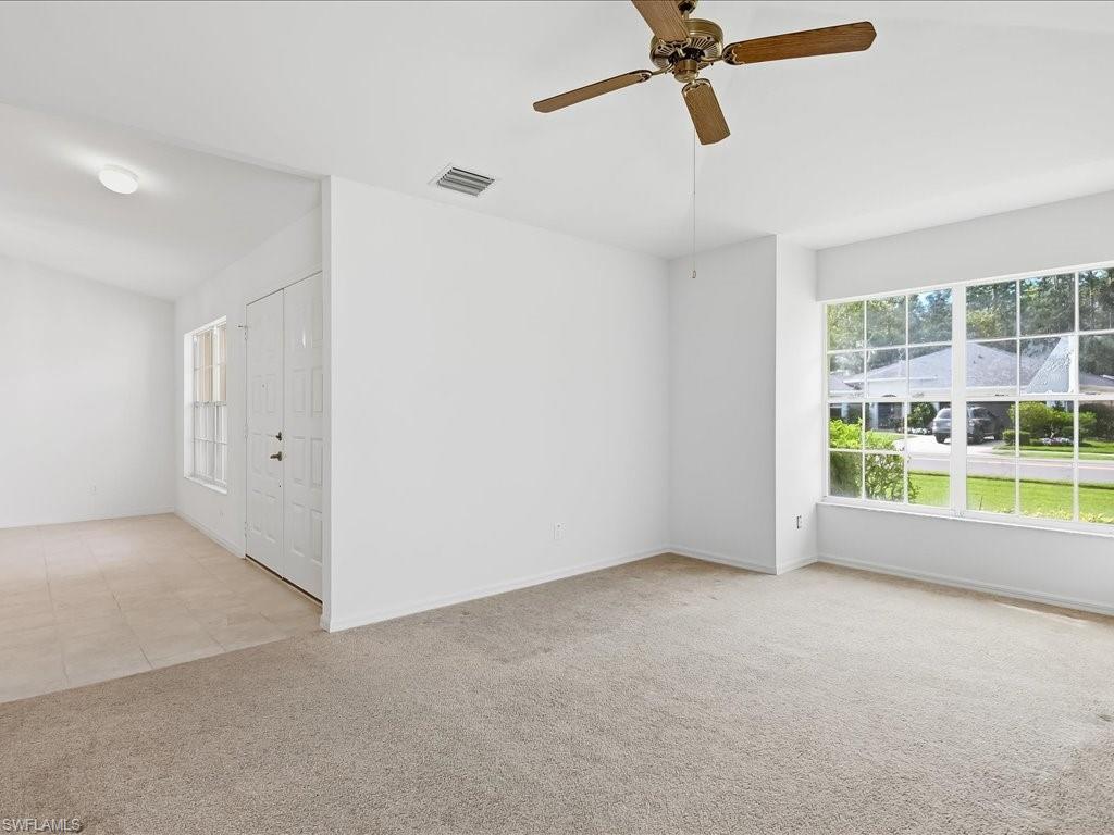 2305 Piccadilly Circus