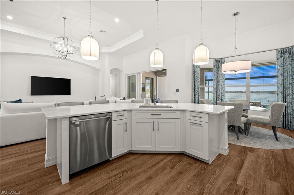 14352 Blue Bay CIR