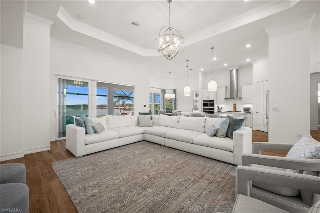 14352 Blue Bay CIR