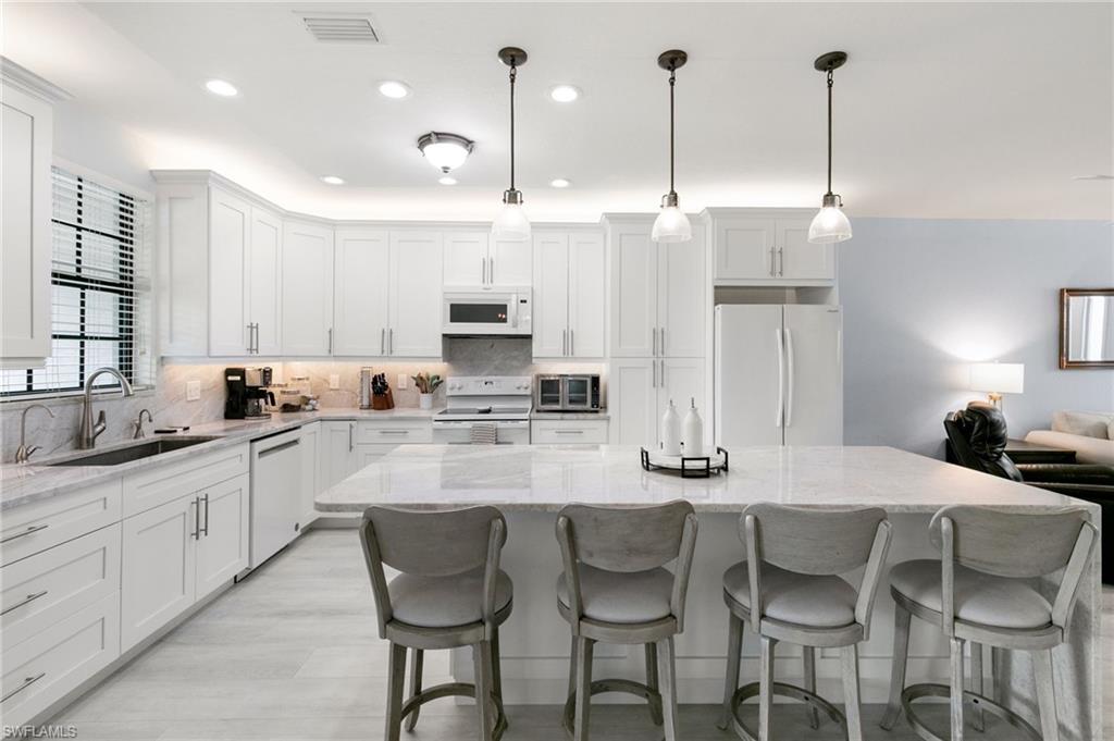 15068 Summit Place CIR 225