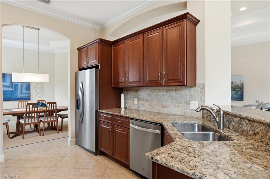 9536 Ironstone TER 202