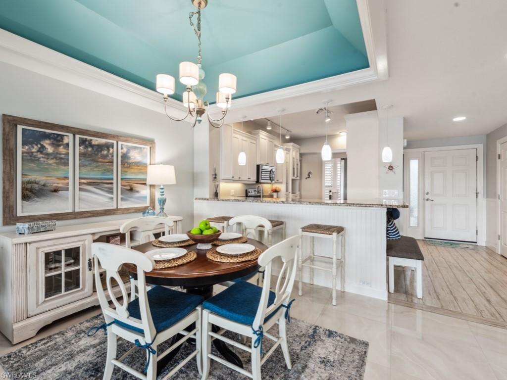 232 La Peninsula BLVD 232