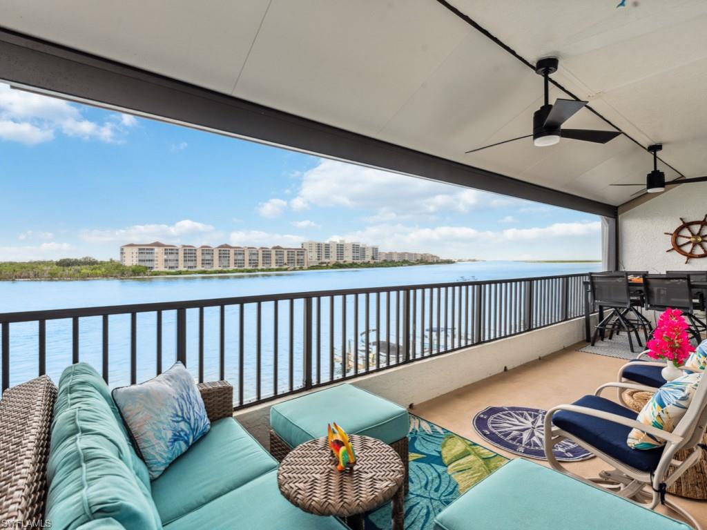 232 La Peninsula BLVD 232