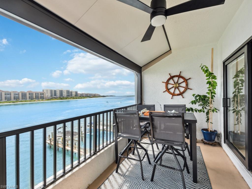 232 La Peninsula BLVD 232