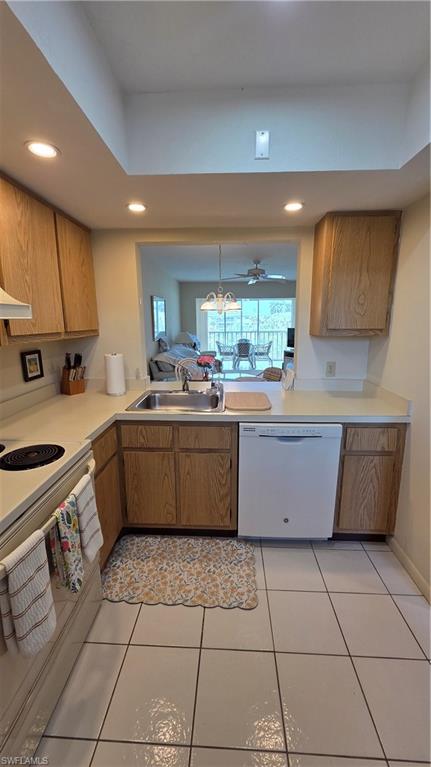 1014 Manatee RD F303