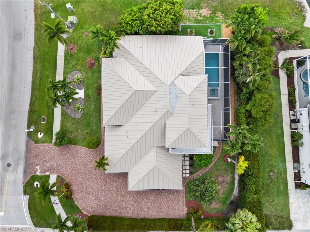 741 Holly CT