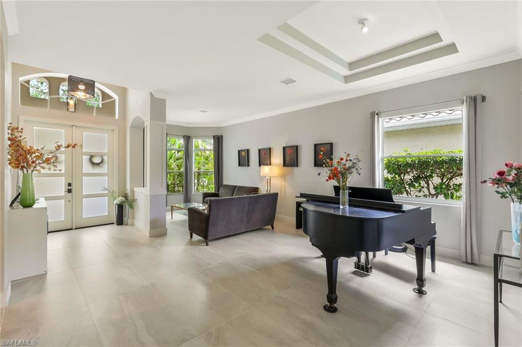 5717 Lago Villaggio WAY