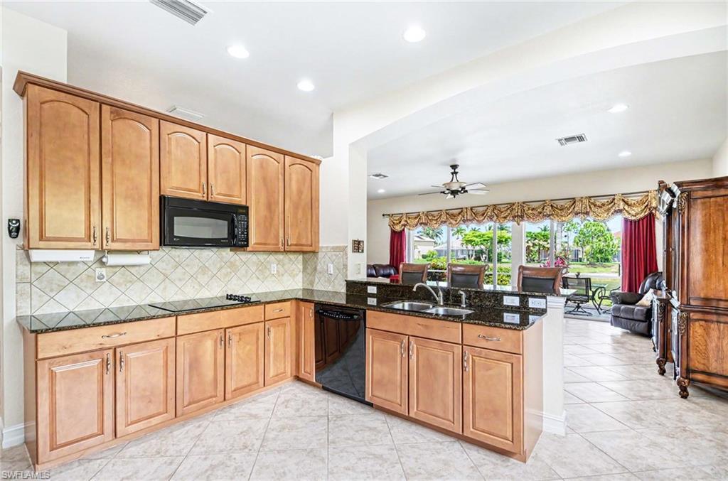 14809 Canton CT