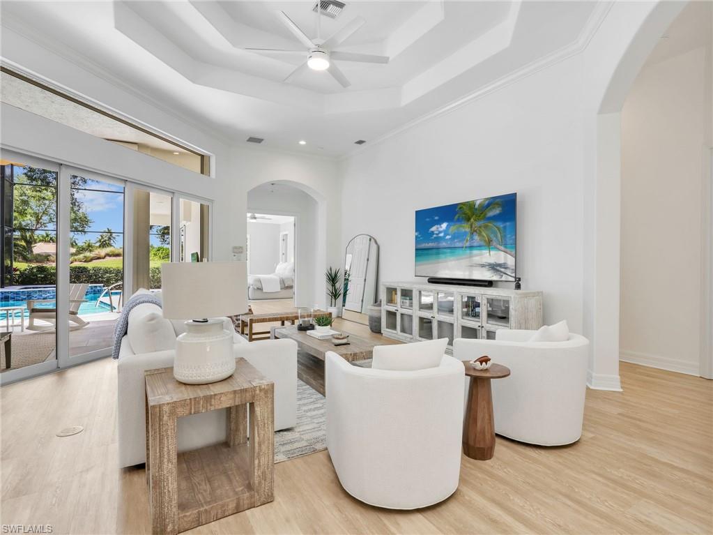 4232 Kensington High ST