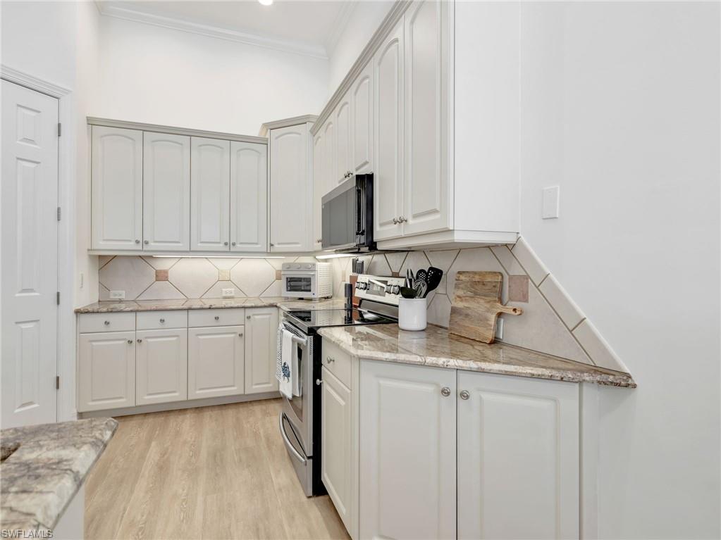 4232 Kensington High ST